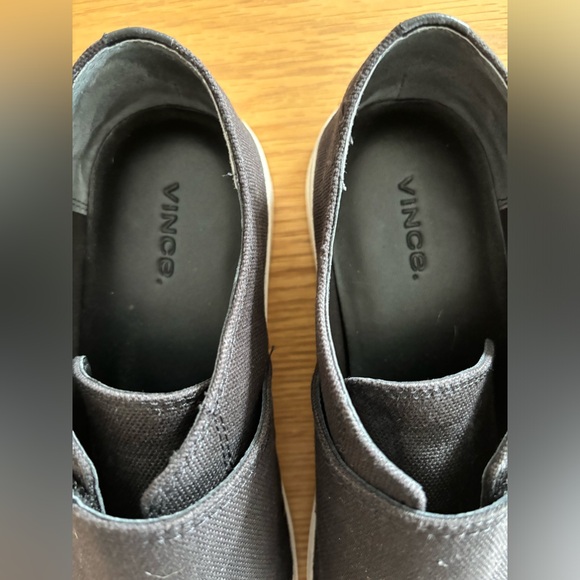 Vince Blair Velcro Shoes - Picture 3 of 3